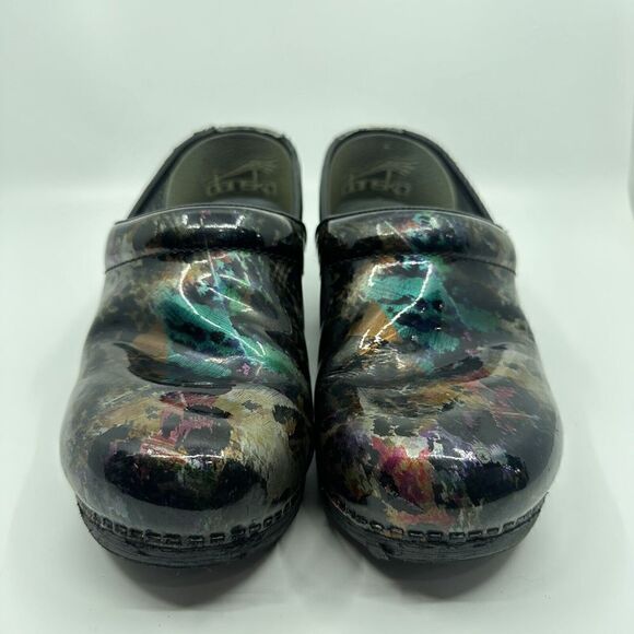 Dansko XP 2.0 Women’s Sz EU 39 US 8.5-9 Cheetah Print Leather Nursing Clogs - Picture 2 of 10